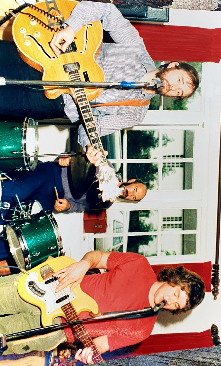 Earl and the Shiltones